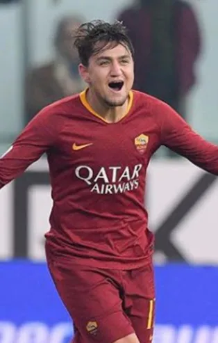 Devlerin kıskacında olan Cengiz Ünder için Roma'dan özel paylaşım 'Cengo!'