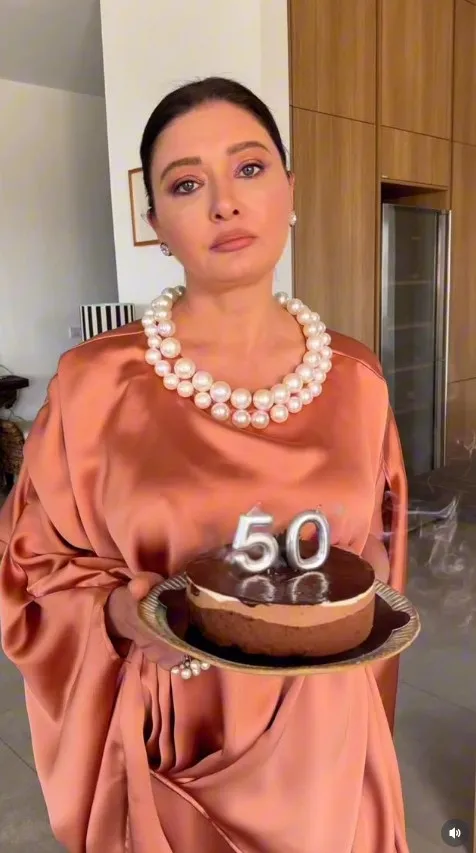 nurgul-yesilcay-50-yasini-kutladi-hic-gostermiyorum-1774513140743.jpg “Ben yarım asırdır yaşıyorum” Nurgül Yeşilçay’dan 50 yaş taktikleri geldi: Doğum gününde olay paylaşım-1