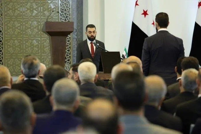 Suriye Yerel Yönetim Bakanı Muhammed Anjarani, Takvim.com.tr Ekran Görüntüsü