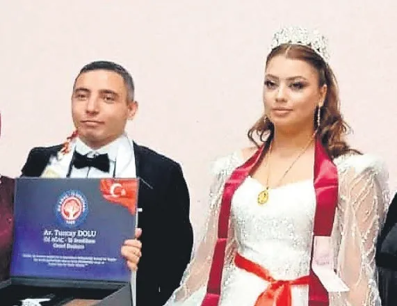 Biga’da düğün kabusu: Gelin takıları alıp kaçtı! Baba Ramazan Gümüşsoy canına kıydı