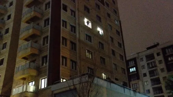 SON DAKİKA: "Kimse benimle ilgilenmiyor" diyerek 5'inci kattan atladı!-2