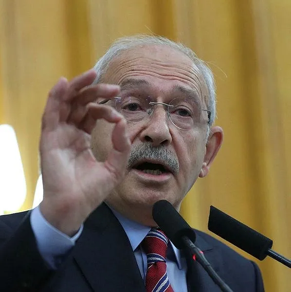 once-halk-tv-simdi-odatv-hedefte-sozcu-tv-1690303572250.jpeg Kılıçdaroğlu 'Ekremci'lerin dosyasını açtı! Önce Halk TV şimdi Odatv hedefte SÖZCÜ TV... "Gelirleri nereden onu sorun, güvenilmezler"-6