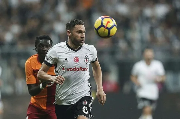 besiktasin-eski-yildizi-dusko-tosic-kasimpasaya-imza-atiyor-1611695724018.jpeg Beşiktaş'ın eski yıldızı Dusko Tosic Kasımpaşa’ya imza atıyor-1