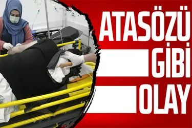 Sırtındaki bıçakla hastaneye kaldırıldı