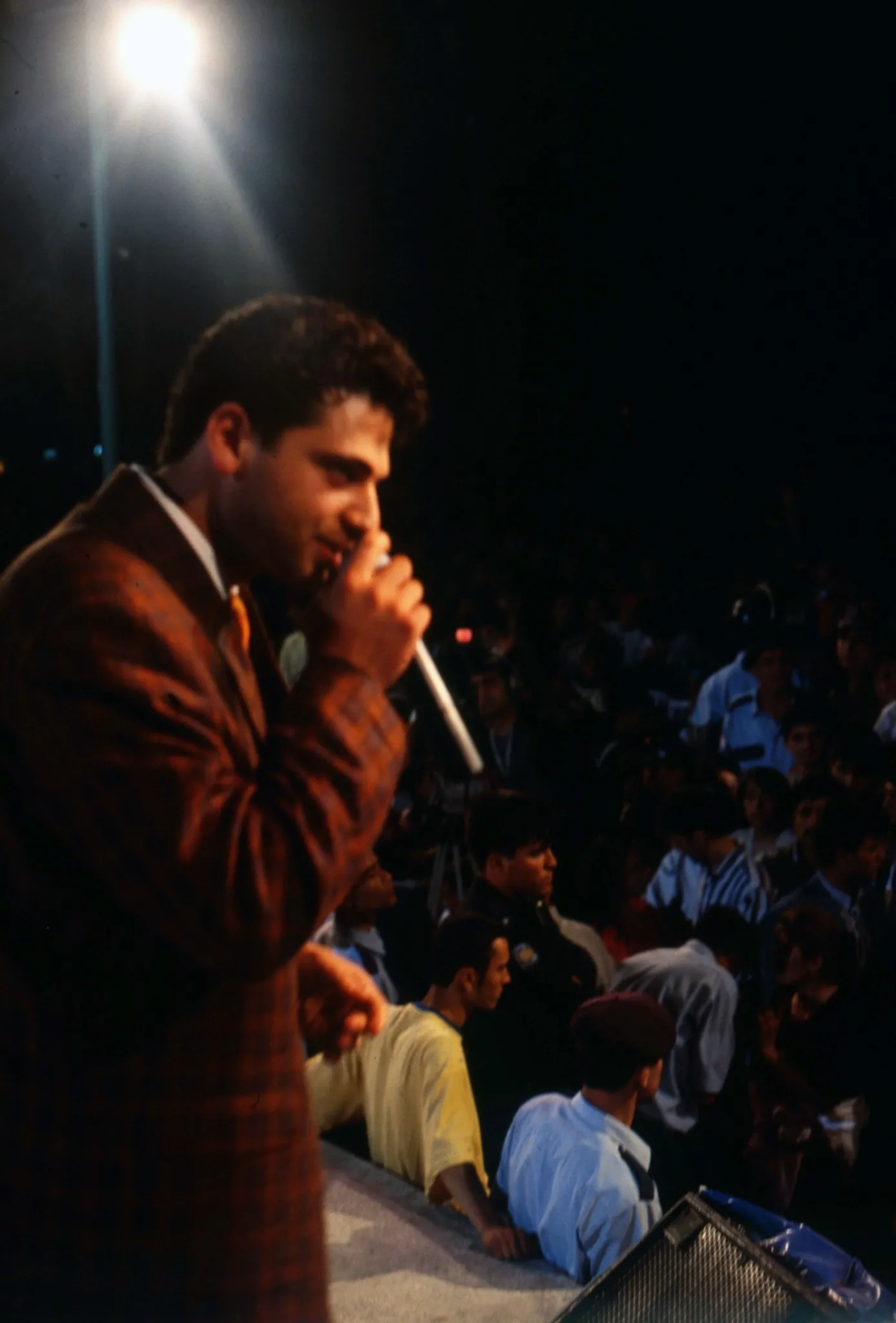 Arabeskin sessiz çığlığı! Hakan Taşıyan’ın hayat hikayesi: 7 yaşındaki o çay bardağı kaderini nasıl çizdi? - 5