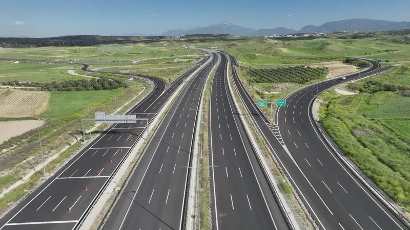 Bakan Abdulkadir Uraloğlu duyurdu: Tünel, köprü ve otoyol geçiş ödemeleri e-Devlet üzerinden yapılabilecek-5