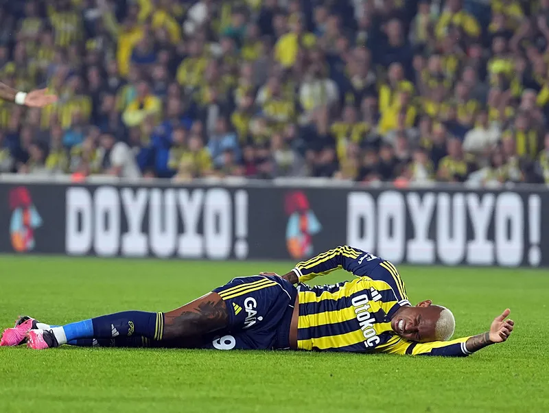 Spor yazarları Fenerbahçe-Kayserispor maçını değerlendirdi - 8