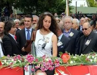 İlhan Selçuk Son yolculuğuna Uğurlandı