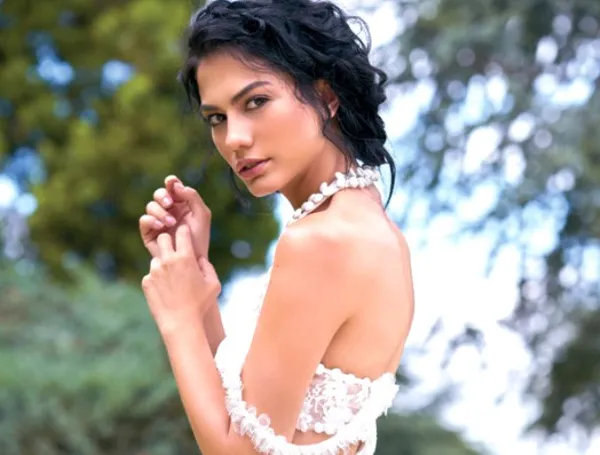 Oyuncu Demet Özdemir'in yıllar önceki görüntüleri ortaya çıktı-3