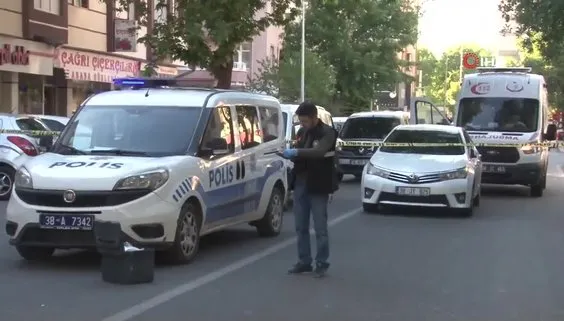 Kayseri'de sokak ortasında kan donduran cinayet! Önünü kestiği sürücüyü başından vurdu