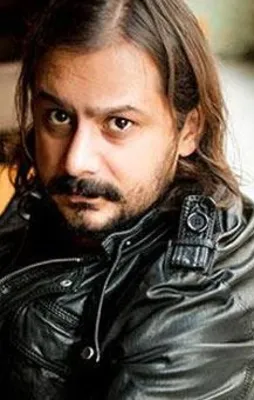 Emrah Serbes'ten şoke eden itiraf!