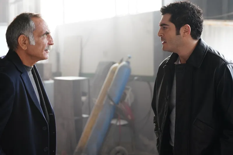 sali-aksaminin-galibi-bir-gece-masali-canfezanin-beklenmedik-cikisi-izleyiciyi-ekrana-kilitledi-1734509411812.jpg (Kaynak: ATV)