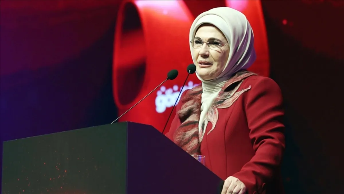 Başkan Recep Tayyip Erdoğan'ın eşi Emine Erdoğan'dan Babalar Günü mesajı