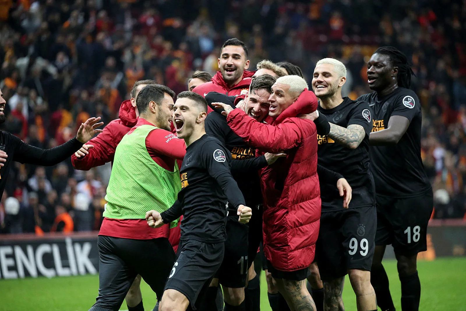 Galatasaray'da bek krizi çözülüyor! La Liga'dan gelecek - 1