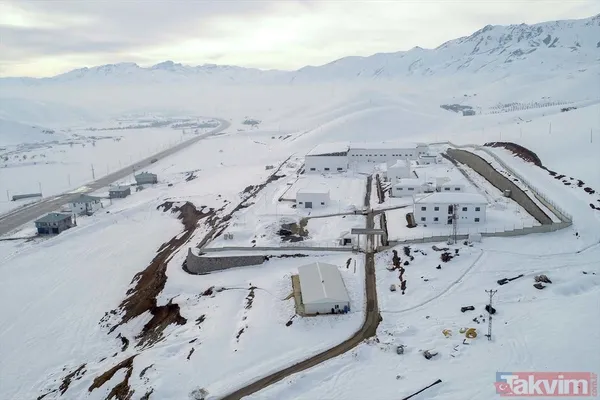 SON DAKİKA: PKK'yı HDP'yi rahatsız eden fotoğraf! Yüksekova'nın eski halinden eser yok - 12
