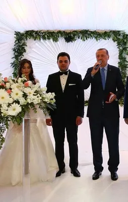 Başbakan Yardımcısı Kaynak'ın oğlu evlendi
