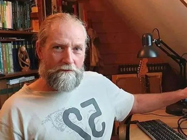 77lik-kahramanmaras-depremini-bilmisti-kahin-frank-hoogerbeetsten-yeni-uyari-48-saat-icinde-buyuk-bir-deprem-o-1696253315207.jpeg Frank Hoogerbeets'ten yeni tahmin! "48 saat içinde büyük bir deprem olacak" 7.7'lik depremi önceden bilmişti!-2