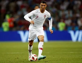 Cristiano Ronaldo'nun İtalya'daki evi büyüledi