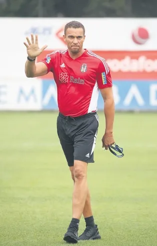 Valerien Ismael Kayseri maçı öncesi oyuncularını uyardı: İlk 20 dakikada bitirelim