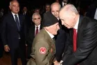 Başkan Erdoğan 10 Kasım töreninde Kore Gazisi Pirağa Uzun'la yan yana! Özel olarak davet etti