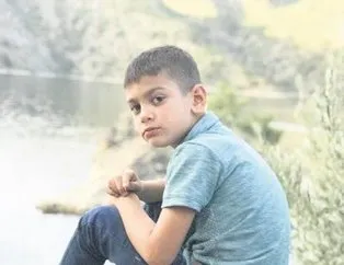 Yiğit üzdü