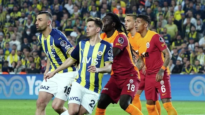 kanarya-zafere-kilitlendi-fenerbahce-derbide-gsarayin-zaaflarinin-uzerine-gidecek-1703370183266.jpeg Kanarya zafere kilitlendi! Fenerbahçe derbide G.Saray'ın zaaflarının üzerine gidecek-3