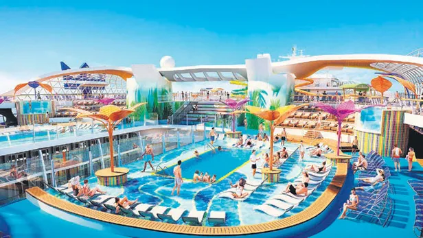 dunyanin-en-buyuk-gemisi-wonder-of-the-seas-suya-iniyor-1645569253527.jpg Dünyanın en büyük gemisi 'Wonder of the Seas' suya iniyor!-1
