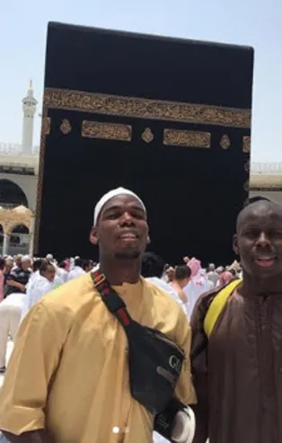 Pogba'dan umre ziyareti