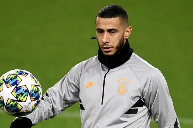 Galatasaraylı Belhanda'dan transfer açıklaması: Takımda kalacağım