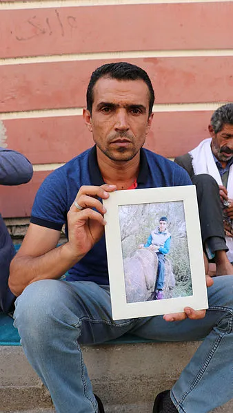 Son dakika: Evlat nöbetinin 16. gününde aile sayısı 40'a yükseldi-4