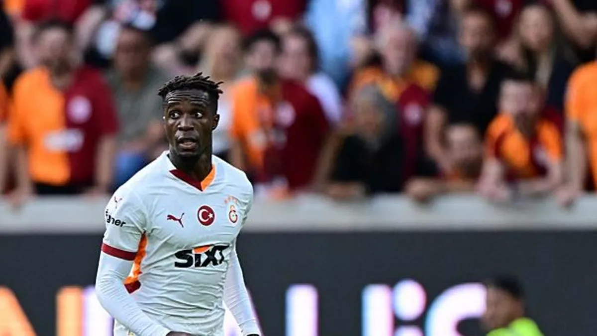 Wilfried Zaha 2 maç sonra kadroya girdi