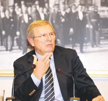 TFF Başkanı Özdemir ertelenen maçın gerekçesini açıkladı: Stada ambulans bile yollayamazdık nasıl oynatacaktık-4