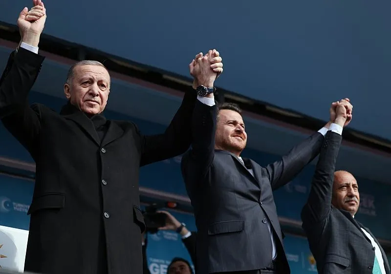 Başkan Erdoğan'dan Van Mitinginde önemli açıklamalar | CHP-DEM'e ayar üstüne ayar | "İşin içine deste deste para girdi"-4