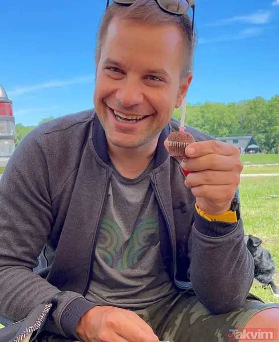 Pınar Altuğ cesur bikinisiyle sere serpe yakalandı gün boyu güneşlendi! Bir ara denize girmek için kalktı 20'likleri çatlattı - 40