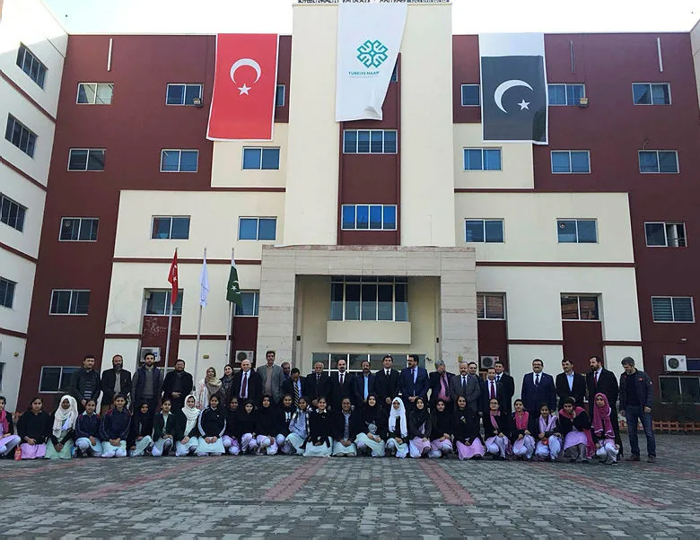 Türkiye Maarif Vakfı FETÖ izlerini siliyor