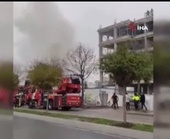 Ataşehir'de işçilerin kaldığı konteynerde yangın!-2