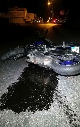 İzmir'de motosiklet kazası! Metrelerce sürüklendi: 1 ölü, 1 yaralı