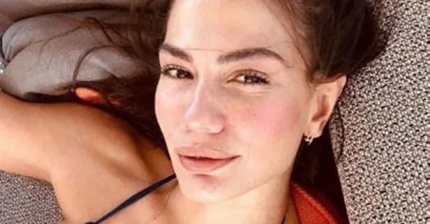 Demet Özdemir bikinili pozuyla sosyal medyayı salladı