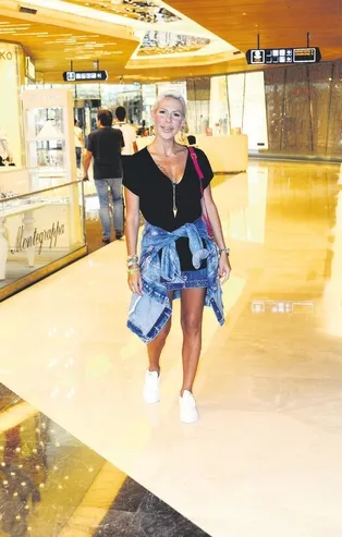 Acar’dan satılık