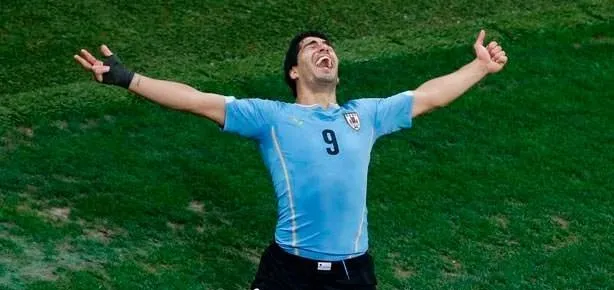 Luis Suarez’den mucize diriliş