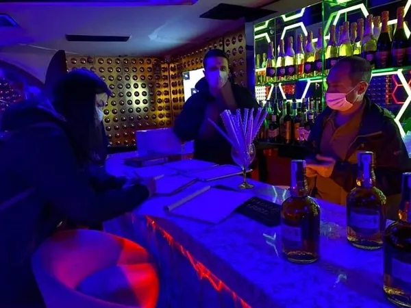 sislide-yilbasi-denetimi-1640773088338.jpg Eğlence mekanlarına yılbaşı denetimi!-4