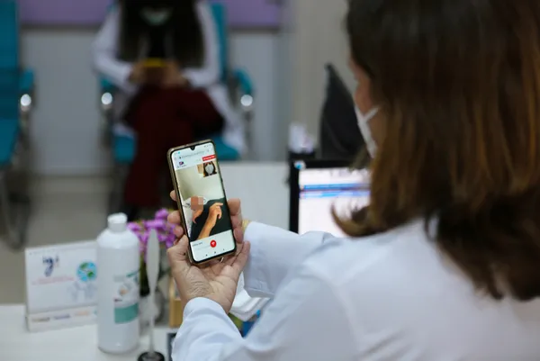 yataga-bagimli-hastalara-yerinde-saglik-raporu-ilk-uygulama-tuncelide-basladi-1645687202869.jpg Yatağa bağımlı hastalara yerinde sağlık raporu! İlk uygulama Tunceli'de başladı-12