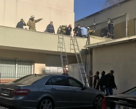 İzmir’de hastanede yangın paniği