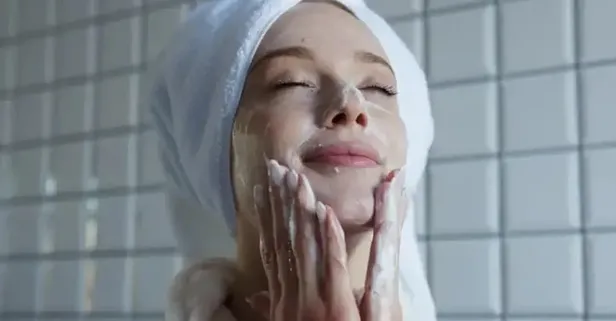 Viral TikTok rutinlerini unutun! İşte cilt bakımında doğru sıralama...