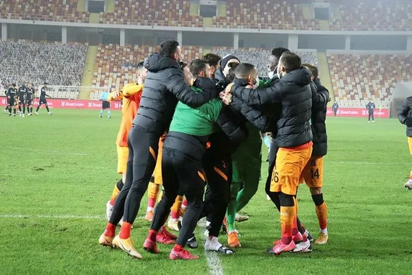 galatasaray-ziraat-turkiye-kupasinda-zor-da-olsa-turladi-iste-penalti-atislari-1610487807884.jpeg Galatasaray Ziraat Türkiye Kupası'nda zor da olsa turladı: İşte penaltı atışları-5