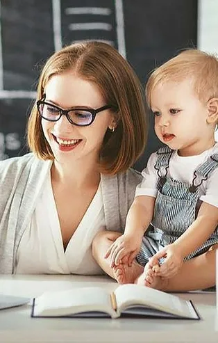Hükümetten çalışan anneye esnek mesai müjdesi