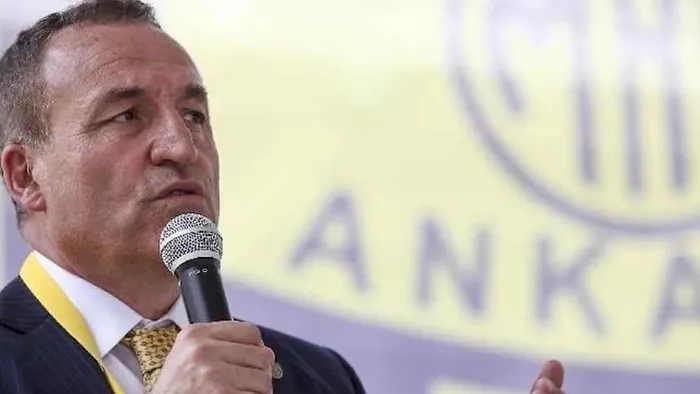 faruk-koca-kimdir-mke-ankaragucu-baskani-faruk-koca-kac-yasinda-nereli-iste-hayati-ve-biyografisi-1702324305423.jpeg MKE Ankaragücü Başkanı Faruk Koca kaç yaşında, nereli? Faruk Koca kimdir? İşte hayatı ve biyografisi...-2