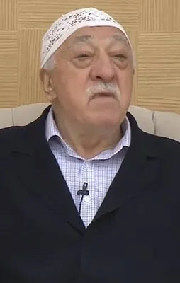 8 ilde dev FETÖ operasyonu