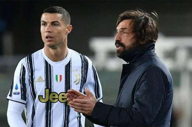 İtalyan devi Juventus Pirlo ile yollarını resmen ayırdı
