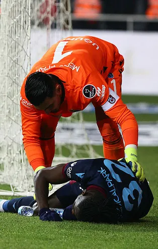 Trabzonspor'da şok sakatlık! Sezonu kapattı